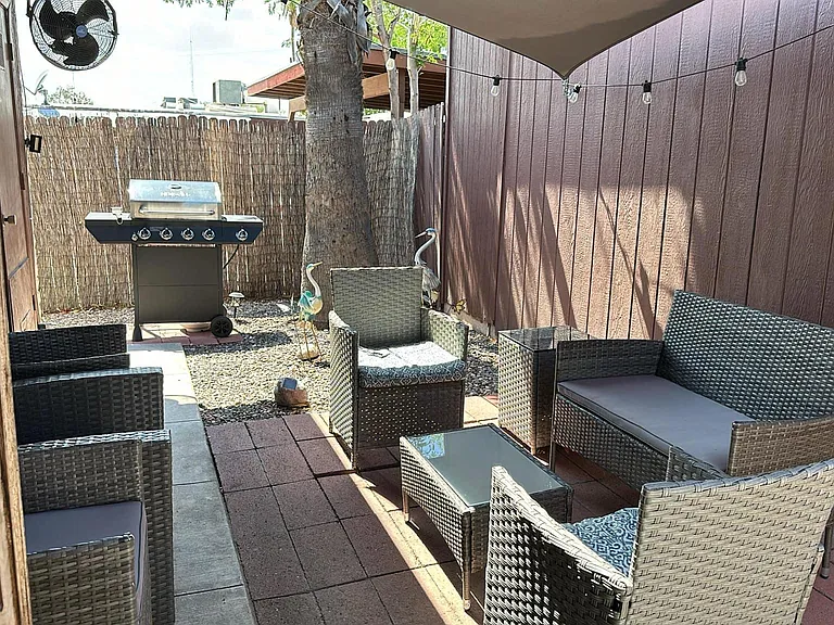 311 E Glenn St #311 — Photo 8