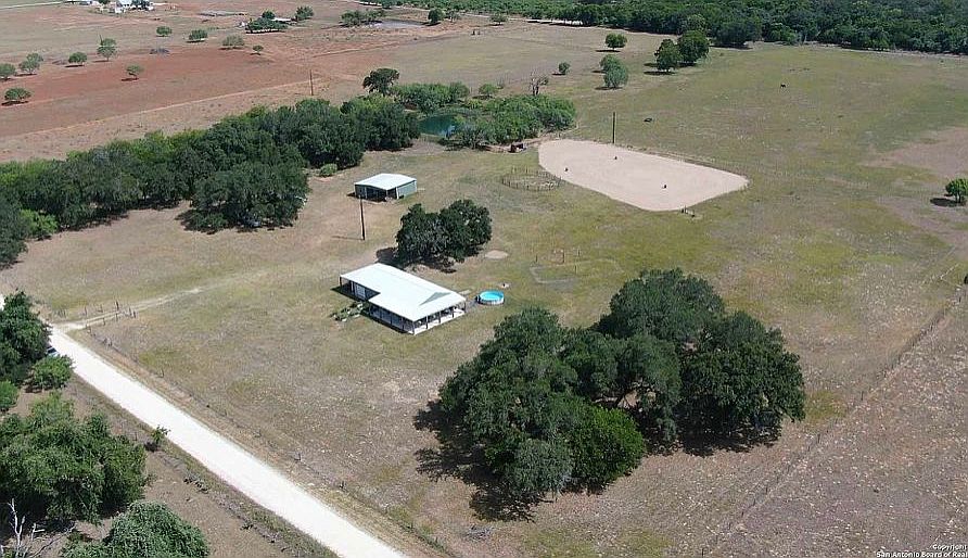 1st image of 301 County Road 439