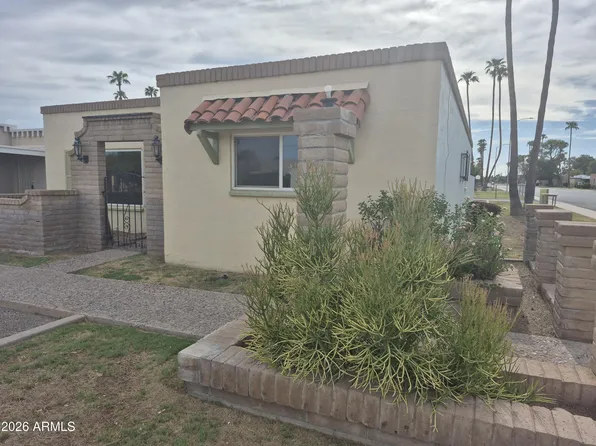 560 N HOBSON Plaza, Mesa, AZ 85203