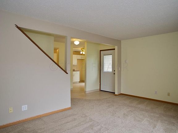 3rd image of 226 20th St E