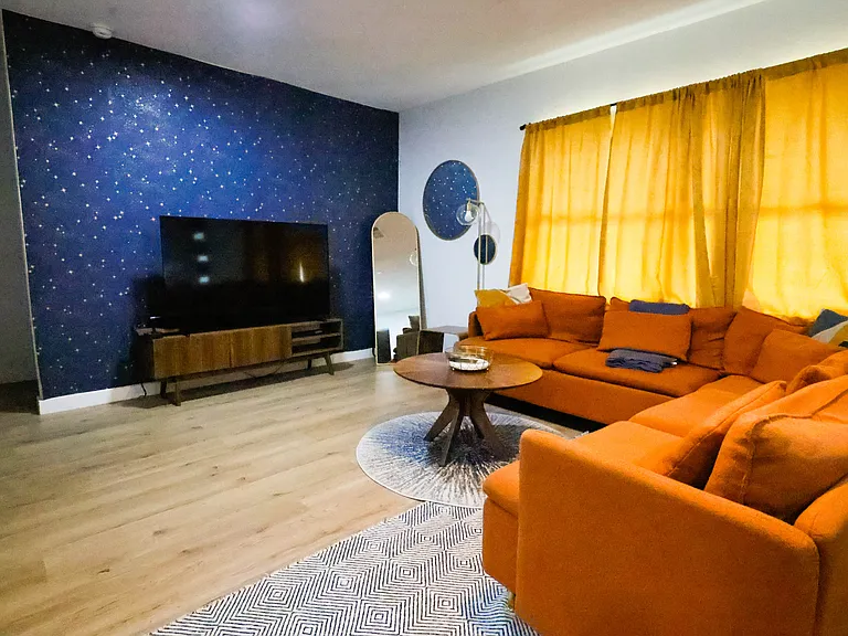 5127 Ditmas Ln — Photo 38