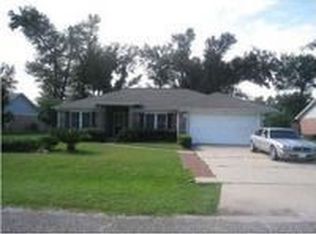 5040 Potomac Dr, Pace, FL 32571