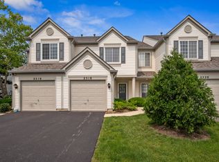 2518 Arcadia Cir, Naperville, IL 60540