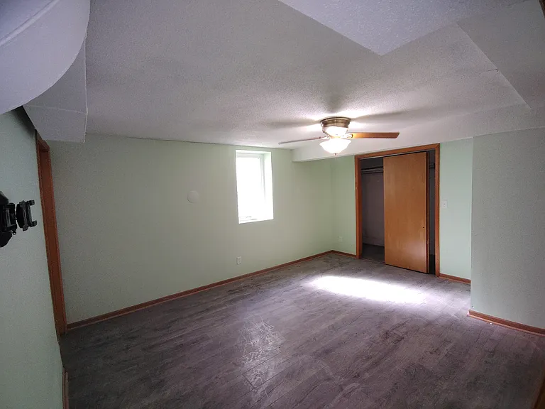 209 W Gardiner St — Photo 22