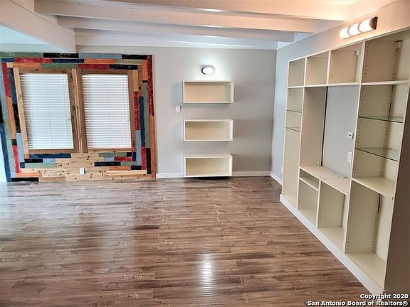 2nd image of 5234 Cinderella St