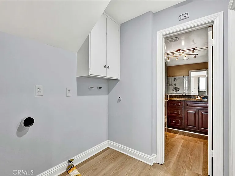 3921 Calle Real — Photo 24