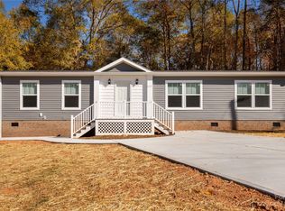 605 N Sumter St, Clover, SC 29710