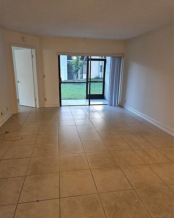 1st image of 5583 Courtyard Drive #5583