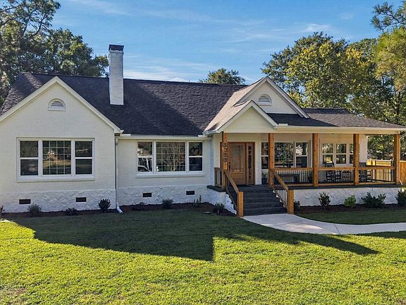 2nd image of 6309 Pinehill Rd