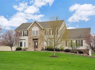 7 Salzburg Rd, Washingtonville, NY 10992
