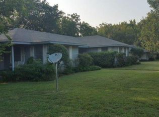 1205 Park Ave, Bonham, TX 75418