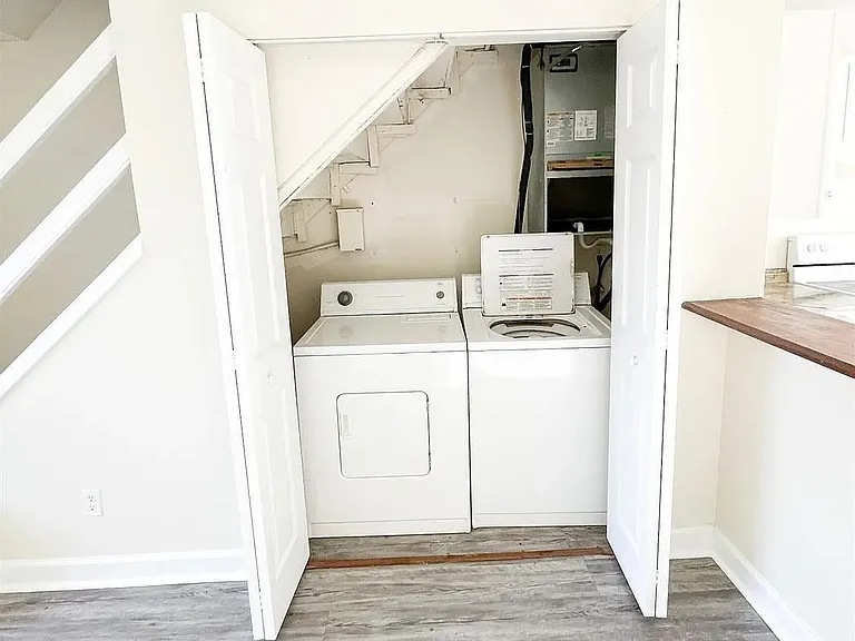 1444 Tenbury Dr #1 — Photo 6