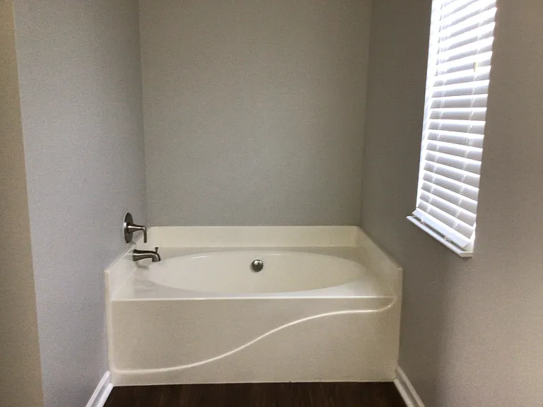 128 Georges Creek Dr — Photo 9