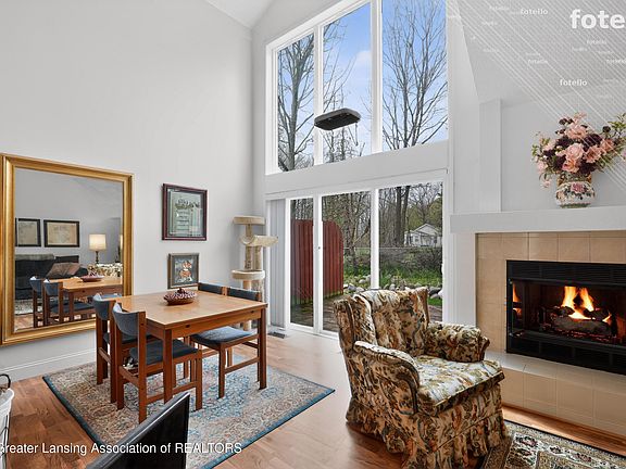 2nd image of 4002 Norfolk Ct #21