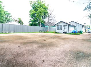 326 W 28th St, Houston, TX 77008
