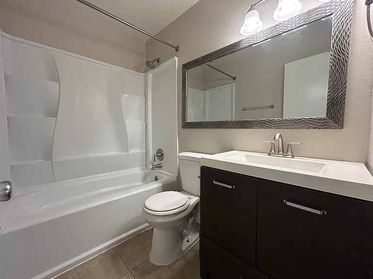 859 S Extension Rd — Photo 6