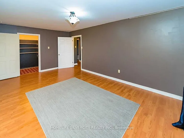 5254 Stanley Ave — Photo 16