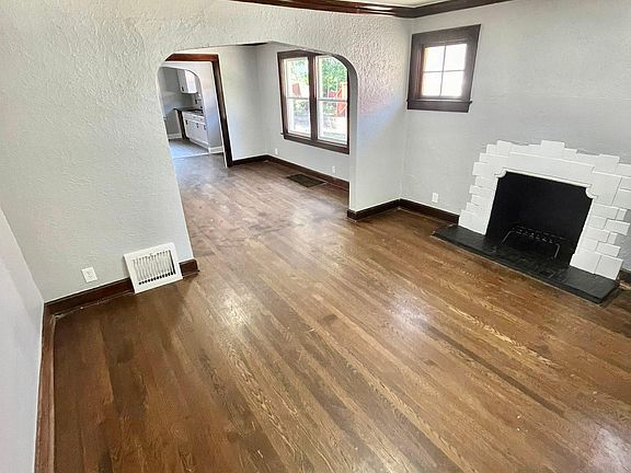 5th image of 1463 E 78th St