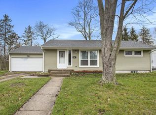 1527 Inner Dr, Niles, MI 49120