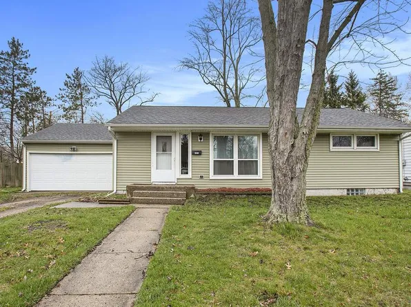 1527 Inner Dr, Niles, MI 49120