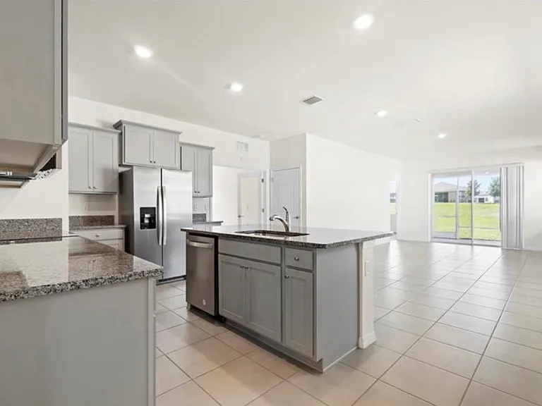 Kitchen large island
