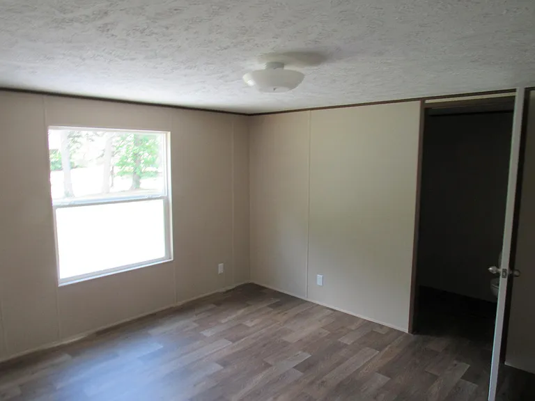 5763 Pea Ridge Rd — Photo 3