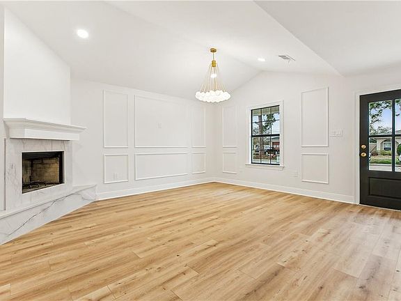 3rd image of 1916 Richland Ave