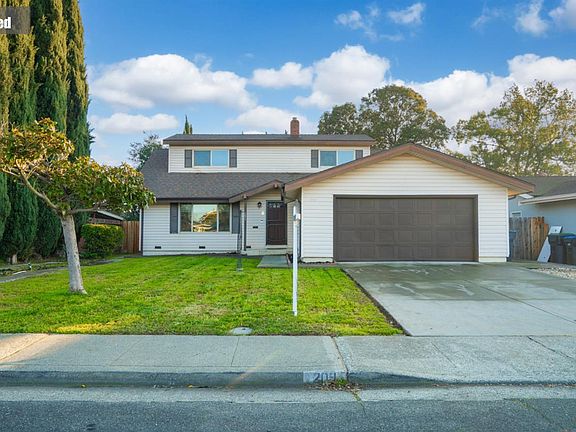 2nd image of 209 Begonia Boulevard