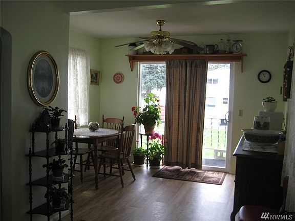 2nd image of 143 South Dr