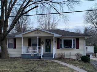 3116 Pickett Rd, Saint Joseph, MO 64503