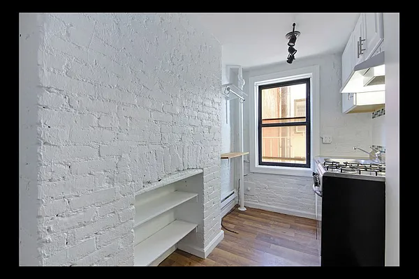 Rented by Corcoran | media 15