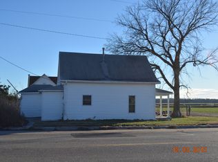 118 Minnesota Ave, Inavale, NE 68952