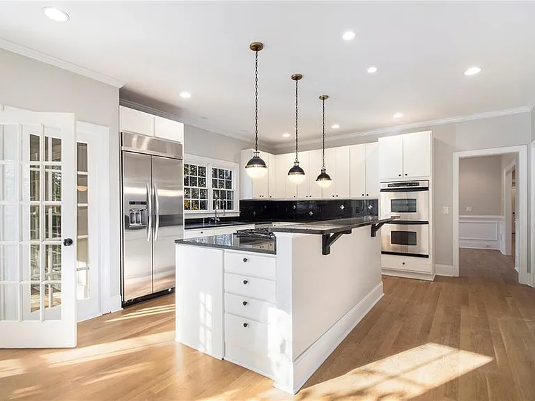 960 Landmark Dr — Photo 11