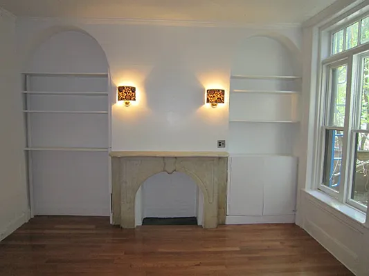 Rented by Concept Real Estate Group | media 33