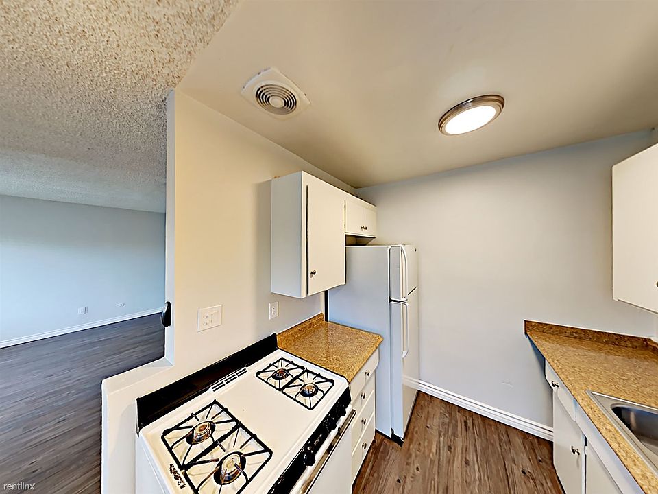 1st image of 330 N 1st St APT J