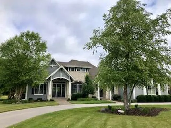 N39W23612 Grey Fox COURT, Pewaukee, WI 53072