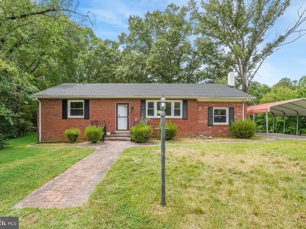 18260 Beazley Ln, Milford, VA 22514