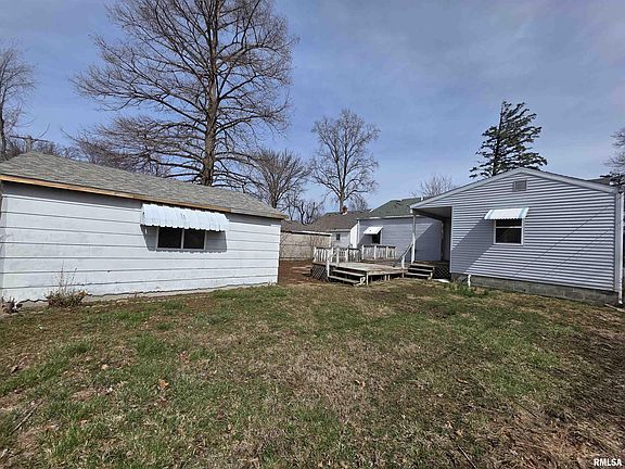 4th image of 3357 S 3rd St