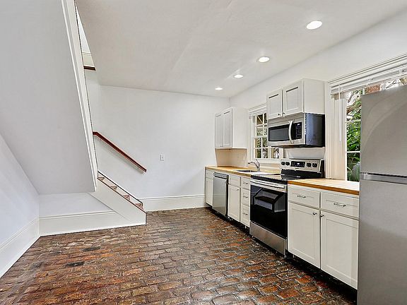 4th image of 1116 Felicity St APT 5
