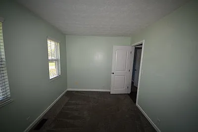905 Shayler Rd — Photo 9