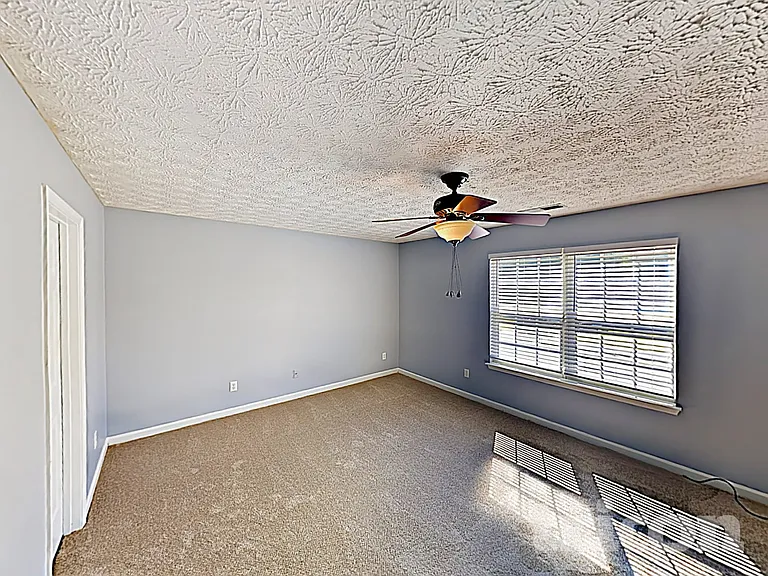 5413 Wicklander Dr — Photo 8
