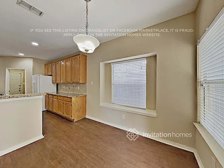 4000 Iris Ct — Photo 8
