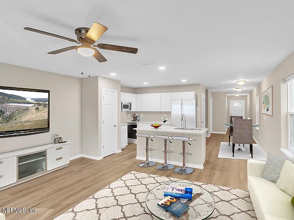 3rd image of 8590 EATON Avenue