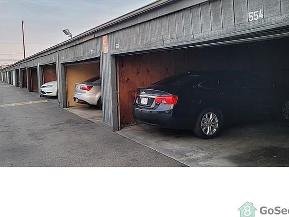 2nd image of 4700 Clair Del Ave APT 650