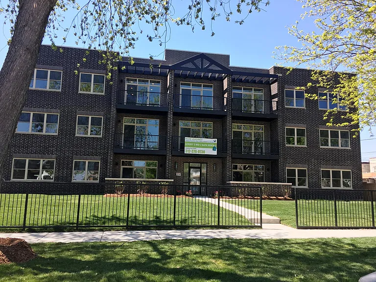2738 N Sayre Ave — Photo 11
