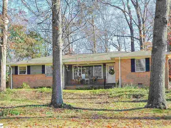 13 Barbara Ave, Greenville, SC 29615