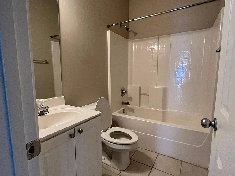 5975 Forest Lakes Cv — Photo 10