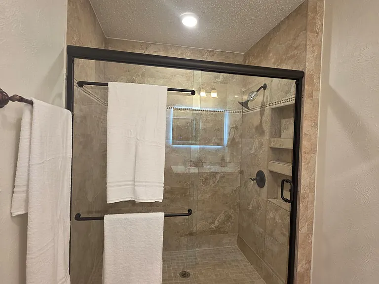 1805 Eastfield Dr — Photo 18