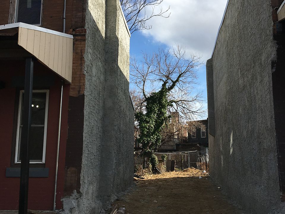 1st image of 1138 W Glenwood Ave