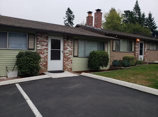 39455 Gary St APT I, Sandy, OR 97055